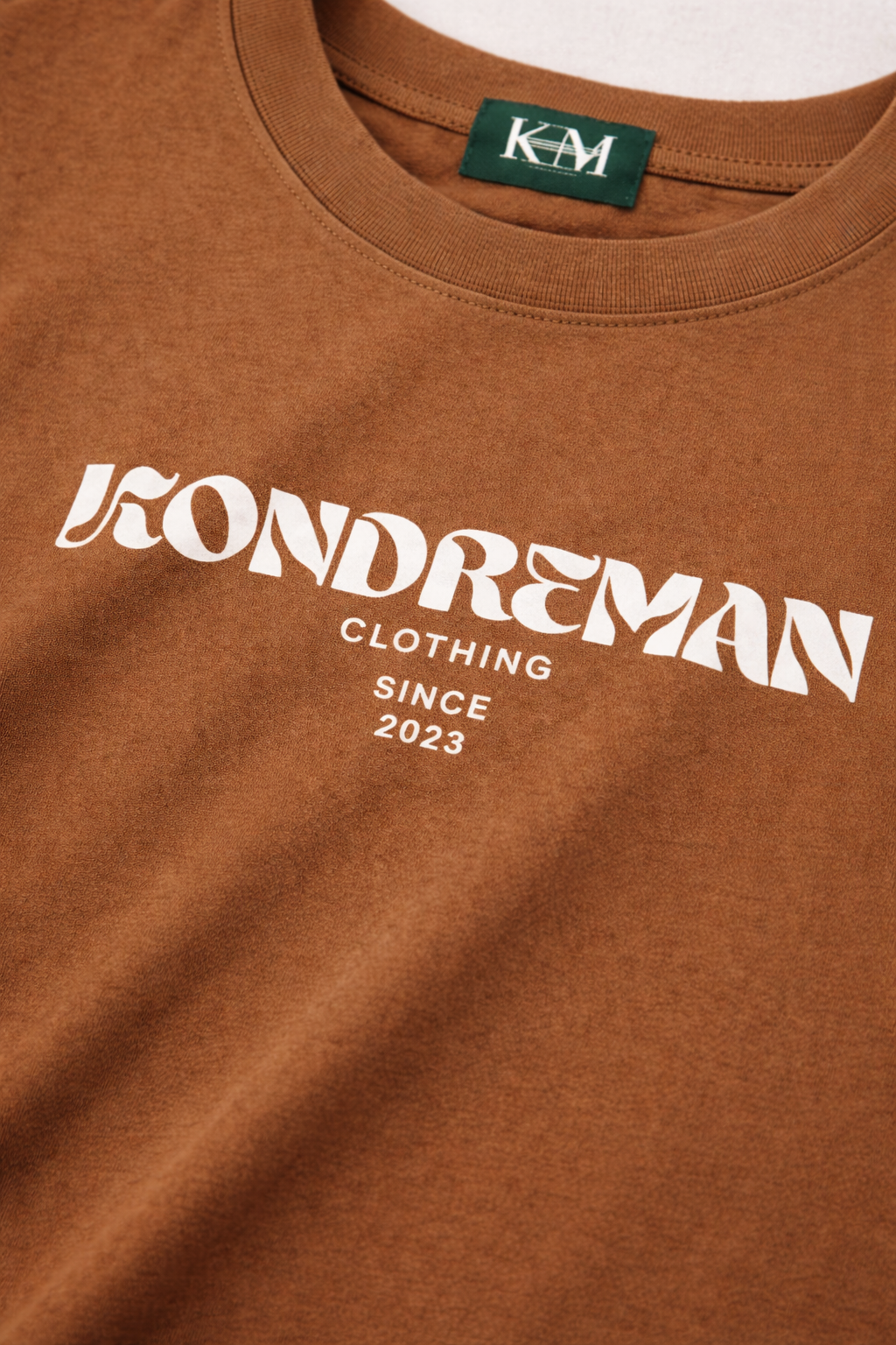 KONDREMAN Text Tee Zand