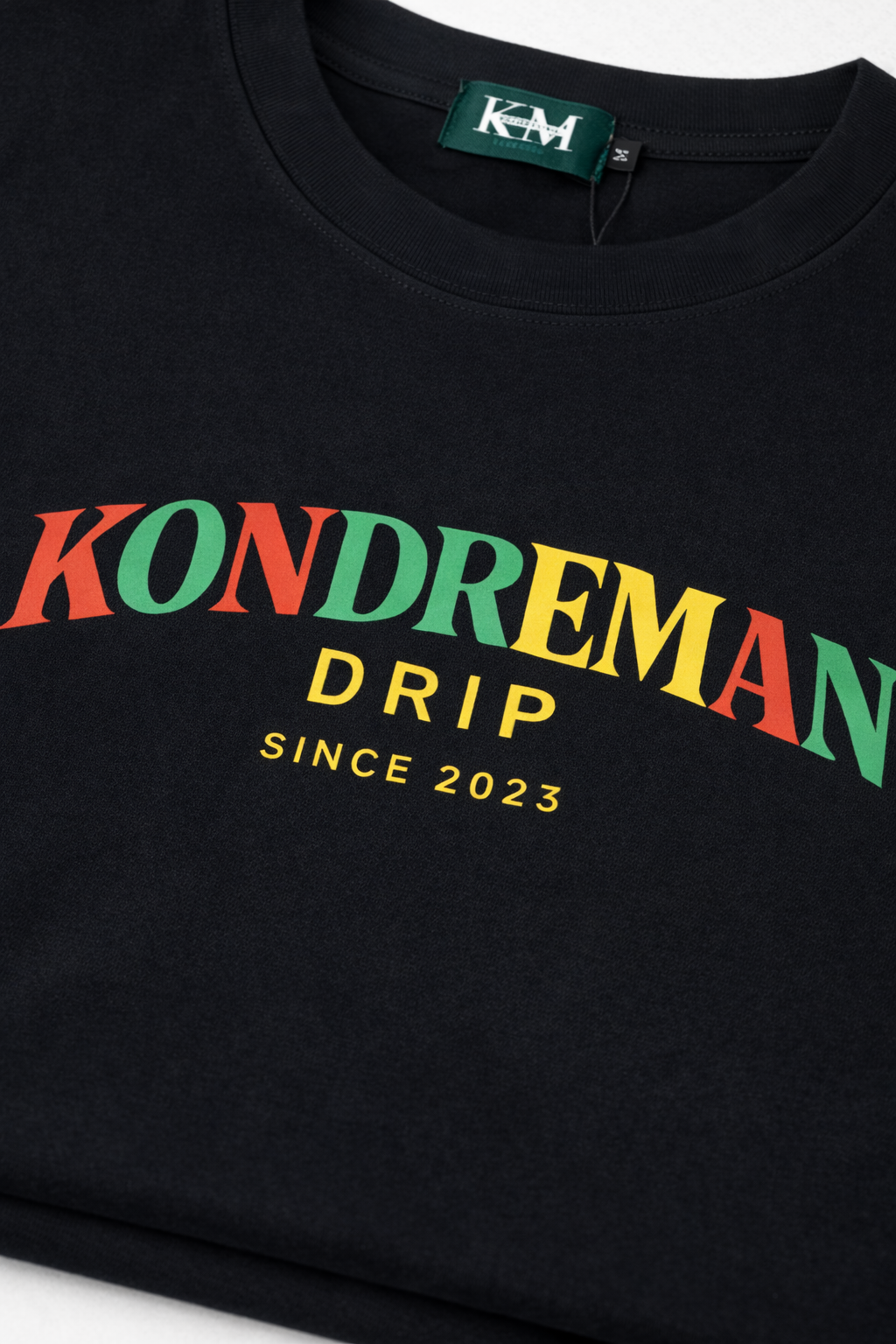 KONDREMAN Text tee Black